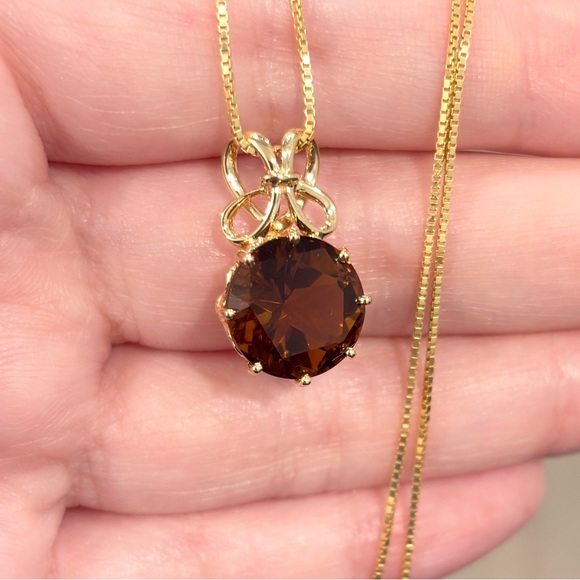 Vintage 14K Gold Smoky Quartz Pendant Necklace: Filigree Bow, Star Cut - Picture 4 of 10